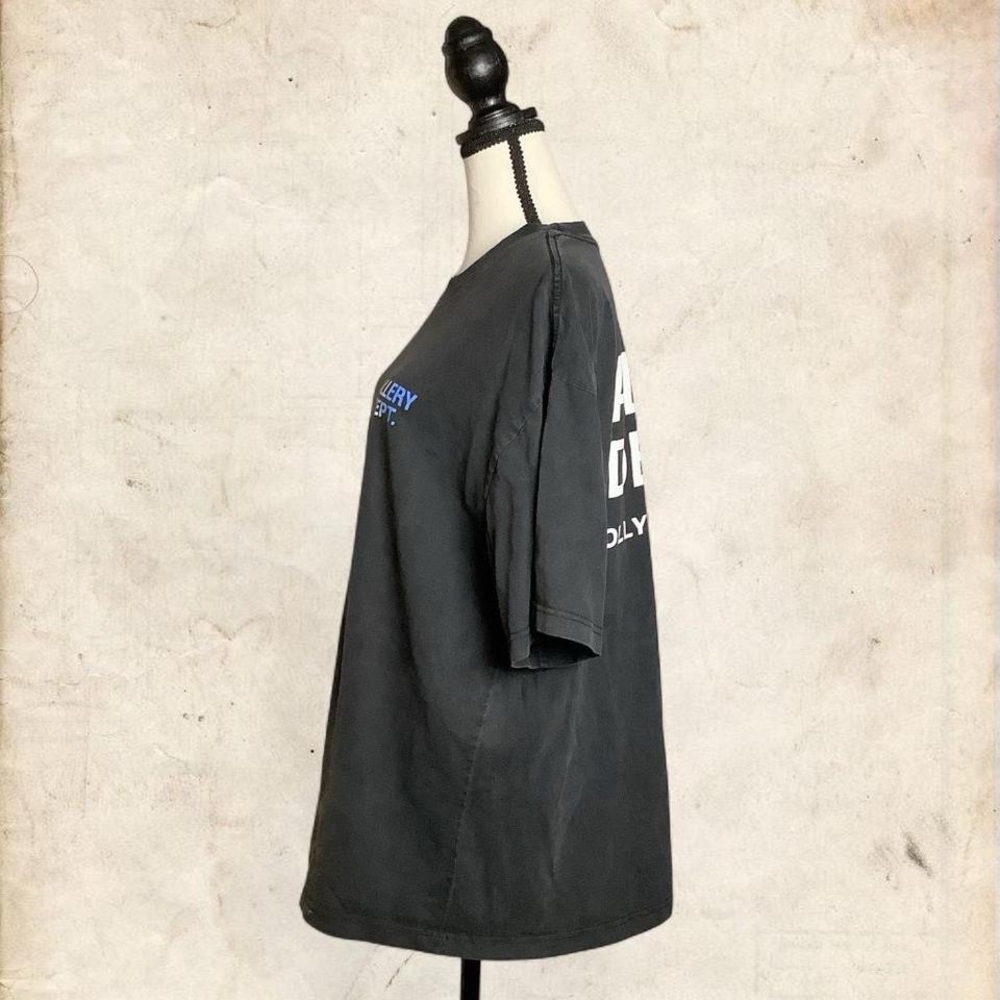 Gallery Dept Charcoal Tee with Blue Logo - Picture 3 of 5